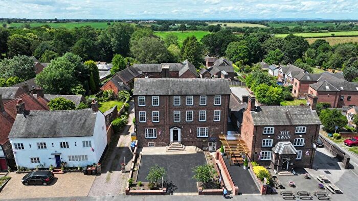 2 Bedroom Apartment To Rent In Apartment - Bowhill House, CW3