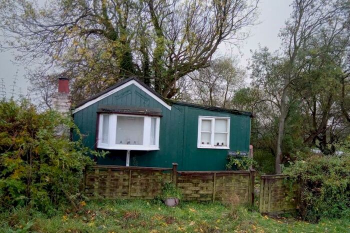 1 Bedroom Chalet For Sale In The Ferry Fields Normanton On Soar Leicestershire, LE12