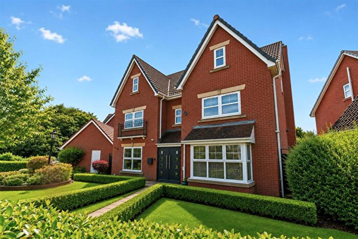 7 Bedroom Detached House For Sale In Weeford Dell, Sutton Coldfield, B75
