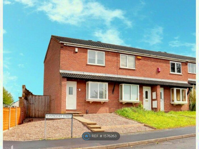 2 Bedroom End Of Terrace House To Rent In Plantaganet Street, Nottingham, NG3