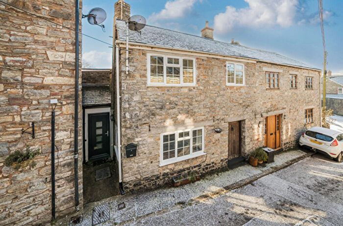 1 Bedroom Terraced House For Sale In Frog Street, Bampton, Tiverton, Devon, EX16