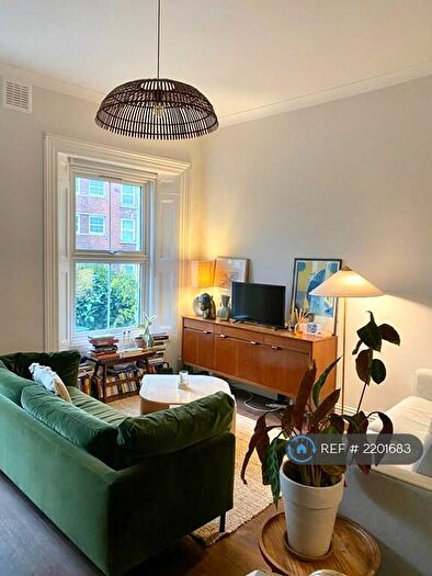 1 Bedroom Flat To Rent In Kenninghall Road, London, E5