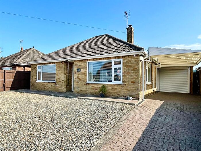 2 Bedroom Detached Bungalow For Sale In Mill Lane, Whaplode, Spalding, PE12