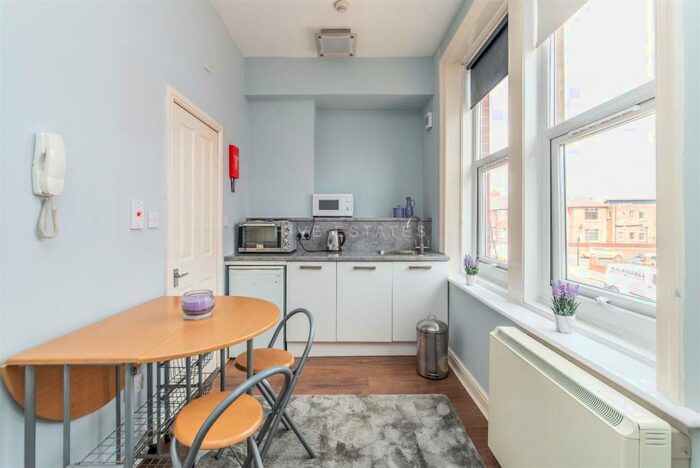 Studio To Rent In Chillingham Road, Heaton, Newcastle Upon Tyne, NE6