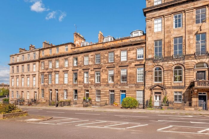 3 Bedroom Flat For Sale In / Randolph Cliff, West End, Edinburgh, EH3