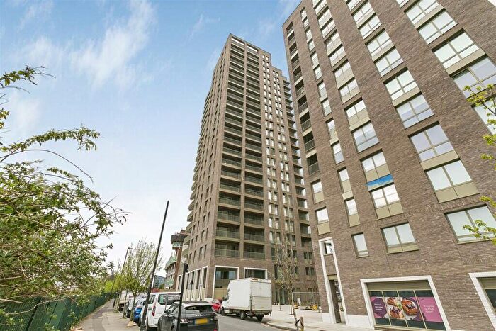 1 Bedroom Flat To Rent In Silverleaf House, Heartwood Boulevard, Acton, W3