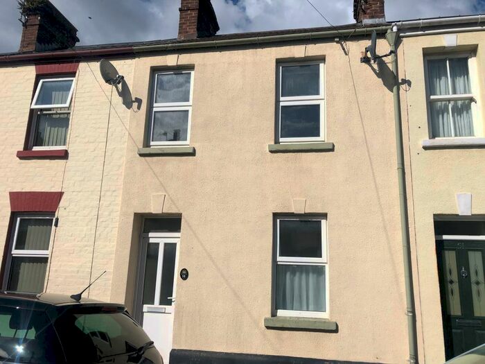 2 Bedroom Terraced House To Rent In Oxford Street, St Thomas, EX2