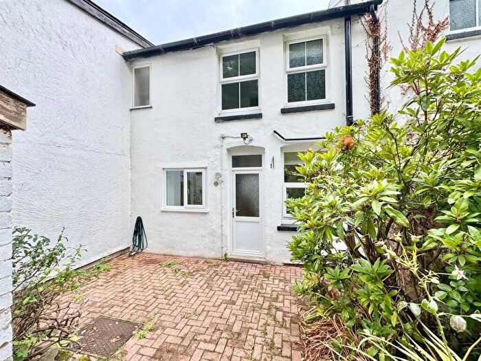 3 Bedroom Terraced House For Sale In Penrhyd Cottages, Tal-Y-Cafn, Colwyn Bay, LL28