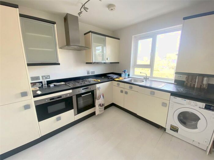 1 Bedroom Apartment To Rent In Watford Way, London, NW7