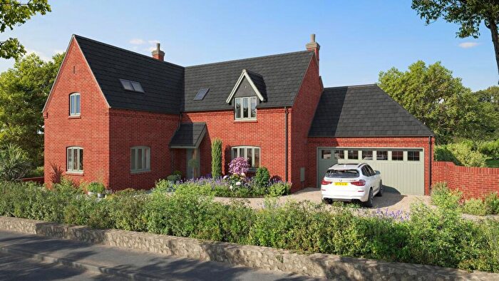 4 Bedroom Detached House For Sale In Church Street, Donisthorpe, DE12
