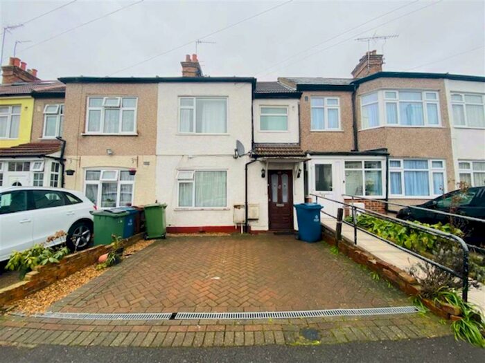1 Bedroom Flat To Rent In Eastcote Road, Harrow, Middlesex, HA2