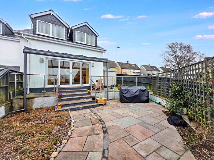 2 Bedroom Detached House For Sale In The Corner, Oaklands Drive, PL12