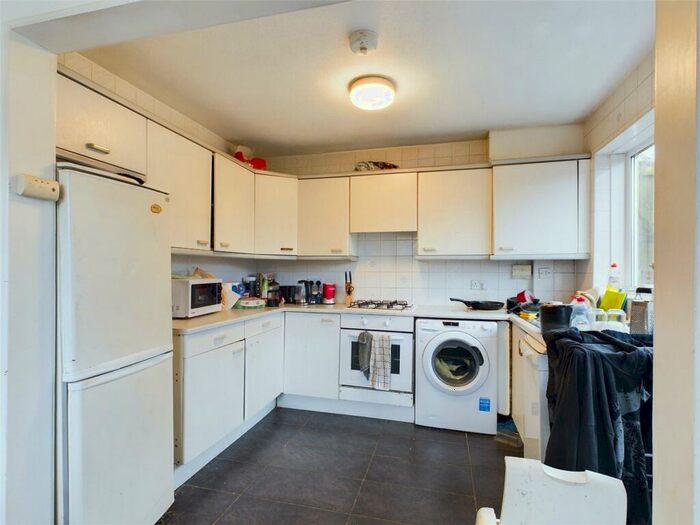 6 Bedroom Semi-Detached House To Rent In Rushlake Close, Brighton, East Sussex, BN1