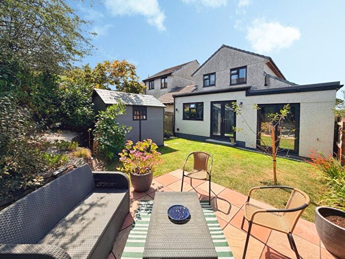 4 Bedroom Link Detached House For Sale In Helston, Spacious And Flexible Home, TR13