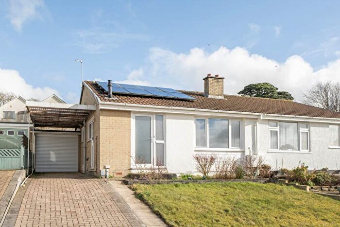 2 Bedroom Semi-Detached House For Sale In Broadmead Callington, Callington, PL17