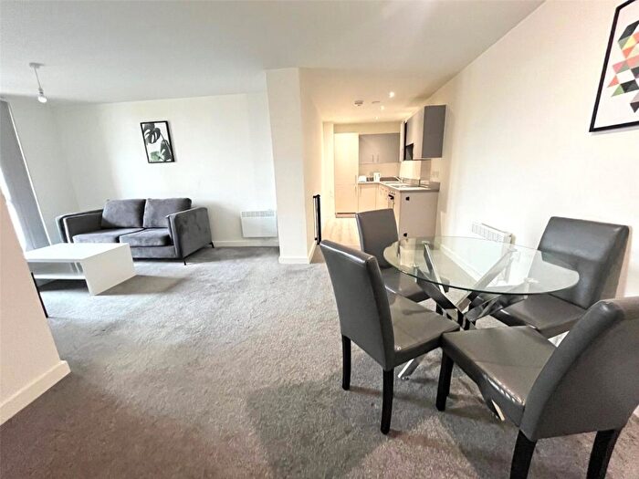 3 Bedroom Flat To Rent In Adelphi Wharf, Adelphi Street, Salford, Greater Manchester, M3