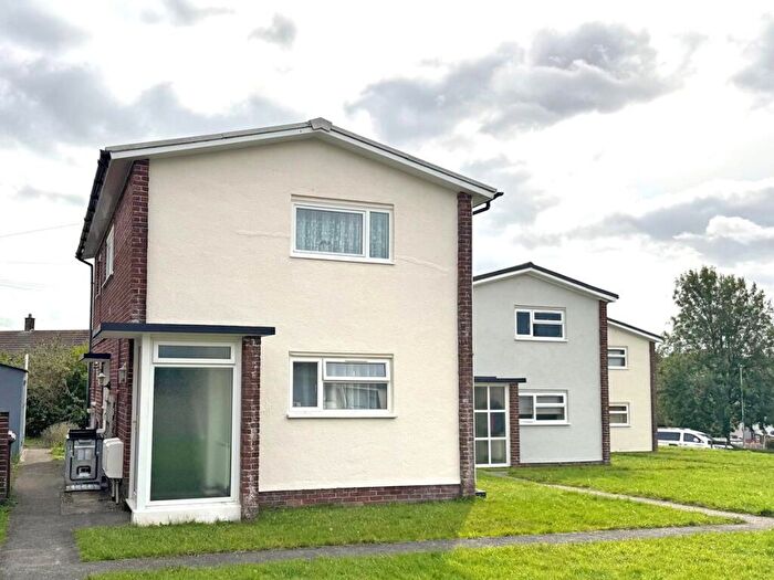 1 Bedroom Flat For Sale In Skerries Road, Southway, Plymouth, PL6