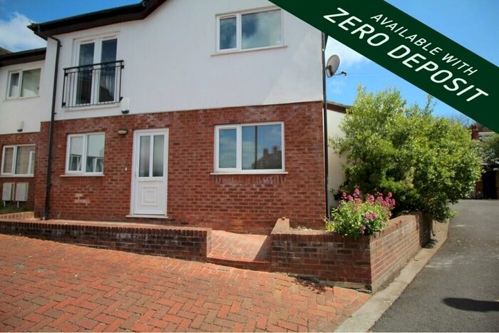 2 Bedroom Flat To Rent In Redcliffe Avenue, Canton, Cardiff, CF5