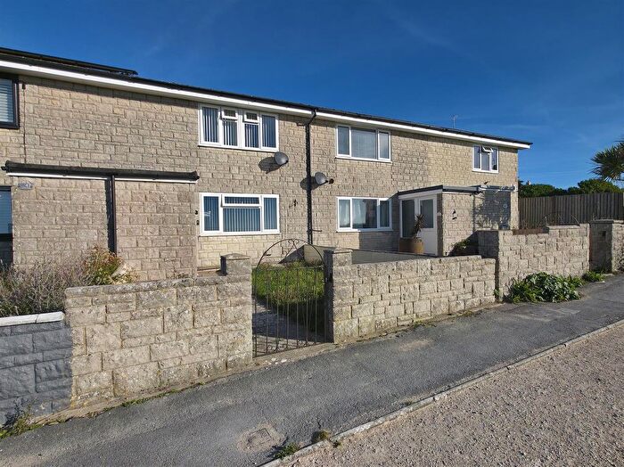 3 Bedroom Terraced House For Sale In Shortlands, Portland, DT5