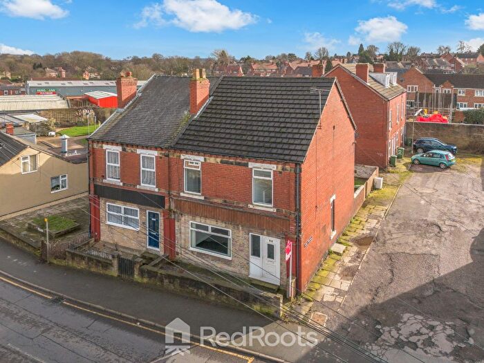 3 Bedroom Semi-Detached House For Sale In White Apron Street, South Kirkby, WF9