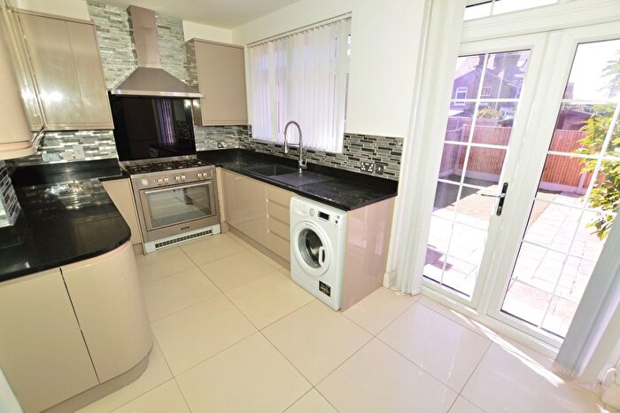 3 Bedroom Terraced House To Rent In Stokes Road, London, E6