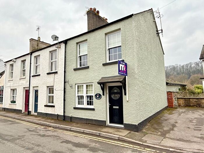 2 Bedroom End Of Terrace House For Sale In New Market Street, Usk, NP15