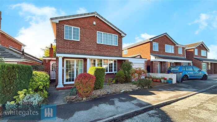 3 Bedroom Detached House For Sale In Howden Close, Darton, Barnsley, S75