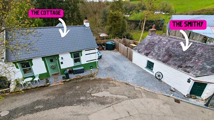 3 Bedroom Cottage For Sale In Drefelin, Llandysul, SA44