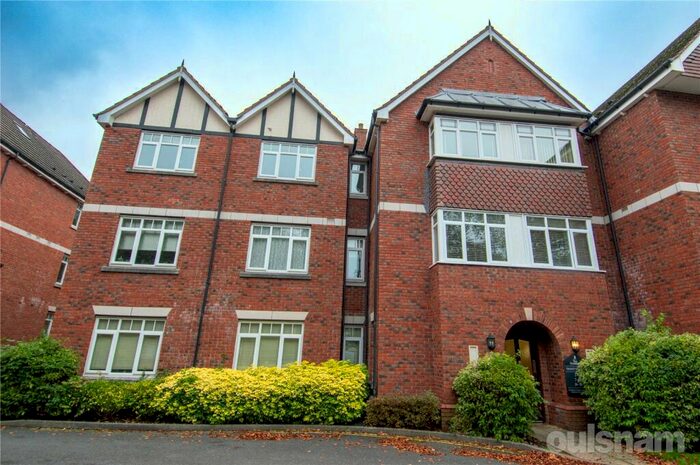 3 Bedroom Apartment To Rent In Wake Green Road, Birmingham, West Midlands, B13