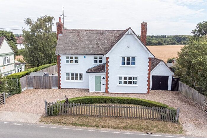 4 Bedroom Detached House For Sale In Blackmore End, Braintree, CM7