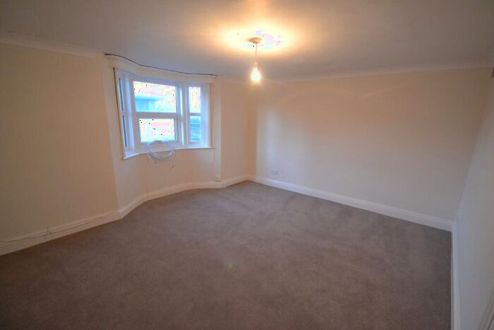 1 Bedroom Flat To Rent In Dorset Gardens, Kemptown, Brighton, BN2