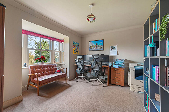 4 Bedroom Detached House For Sale In Gainsford End, Toppesfield, Essex, CO9
