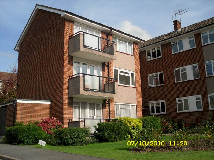 1 Bedroom Flat To Rent In Albermarle Park, Stanmore HA7