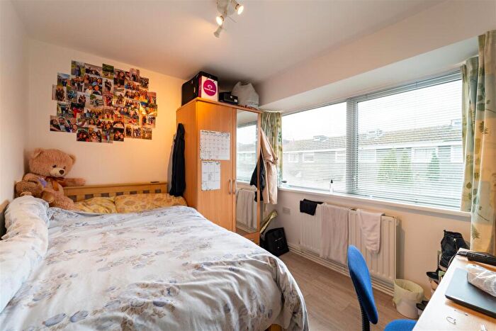 5 Bedroom House To Rent In Leeson Walk, Birmingham, B17