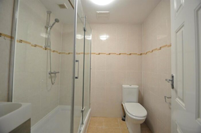 2 Bedroom Apartment To Rent In Chapel Lane, Farnborough, GU14