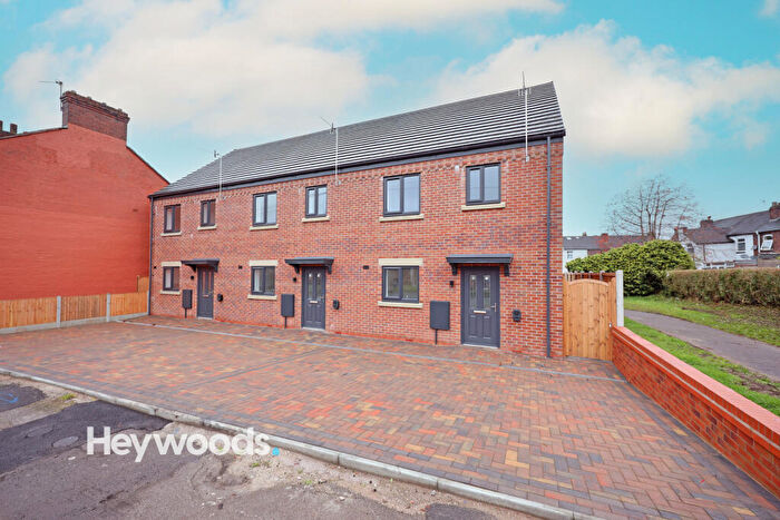3 Bedroom Town House For Sale In The Old Workshop, Heath Street, Newcastle Under Lyme, ST5