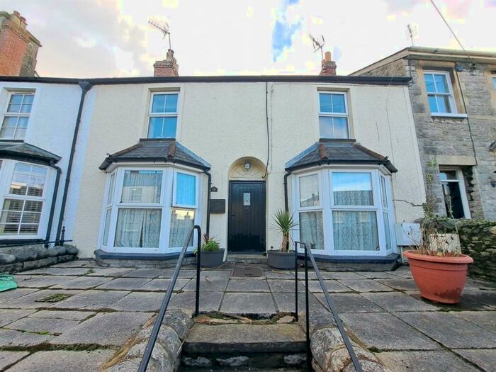 2 Bedroom Apartment To Rent In Eastgate, Cowbridge, CF71