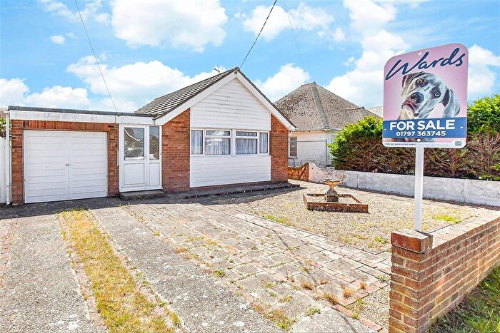 2 Bedroom Detached Bungalow For Sale In Taylor Road, Lydd On Sea, Romney Marsh, Kent, TN29