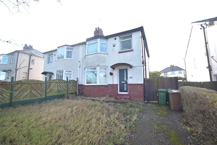 3 Bedroom Semi Detached House For Sale In Foundry Lane, Leeds, West Yorkshire, LS14
