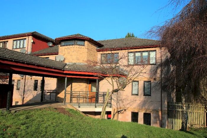 2 Bedroom Flat To Rent In Benvie Road, West End, Dundee, DD2