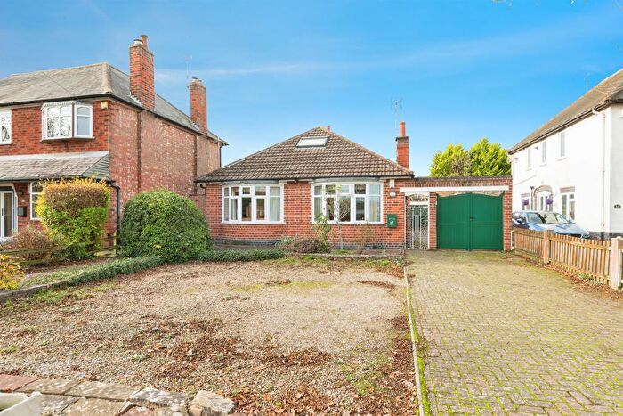 2 Bedroom Detached Bungalow For Sale In Winchester Road, Blaby, Leicester, LE8
