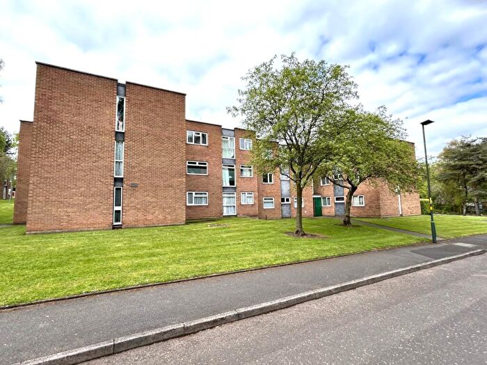 2 Bedroom Flat To Rent In Chilton Court, Park Approach, Birmingham, West Midlands, B23