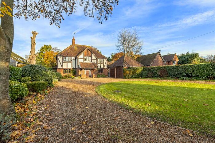 4 Bedroom Detached House For Sale In Lime Avenue, Wheathampstead, St.Albans, AL4