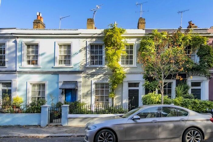 2 Bedroom Property To Rent In Portobello Road, London, W11