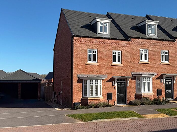 3 Bedroom Town House For Sale In Garrison Meadows, Donnington, Newbury, RG14