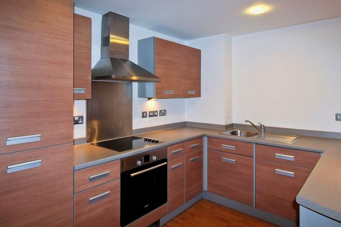 1 Bedroom Flat To Rent In Tredegar Road, London, E3