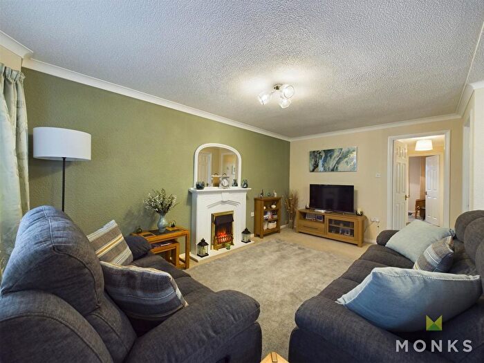 2 Bedroom Mobile/park Home For Sale In Brookside Caravan Park, Kinnerley, Oswestry, SY10
