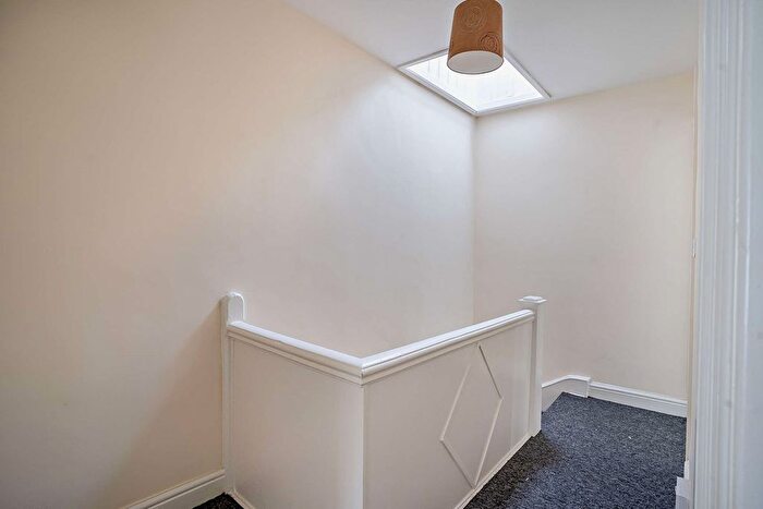 3 Bedroom Terraced House For Sale In Glanville Terrace, Maerdy, Ferndale, CF43