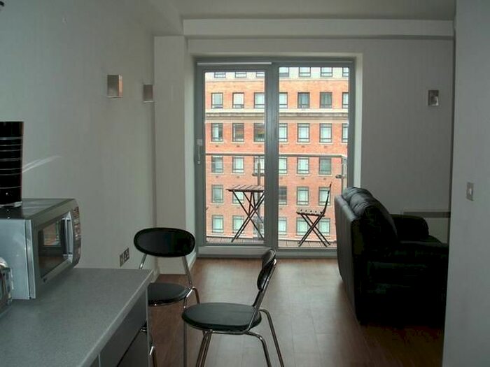 1 Bedroom Flat To Rent In Basilica, King Charles Street, Leeds, LS1