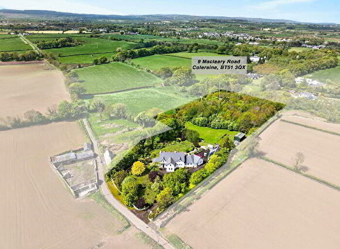 7 Bedroom Detached House With Annexs For Sale In Macleary Road, Coleraine, BT51